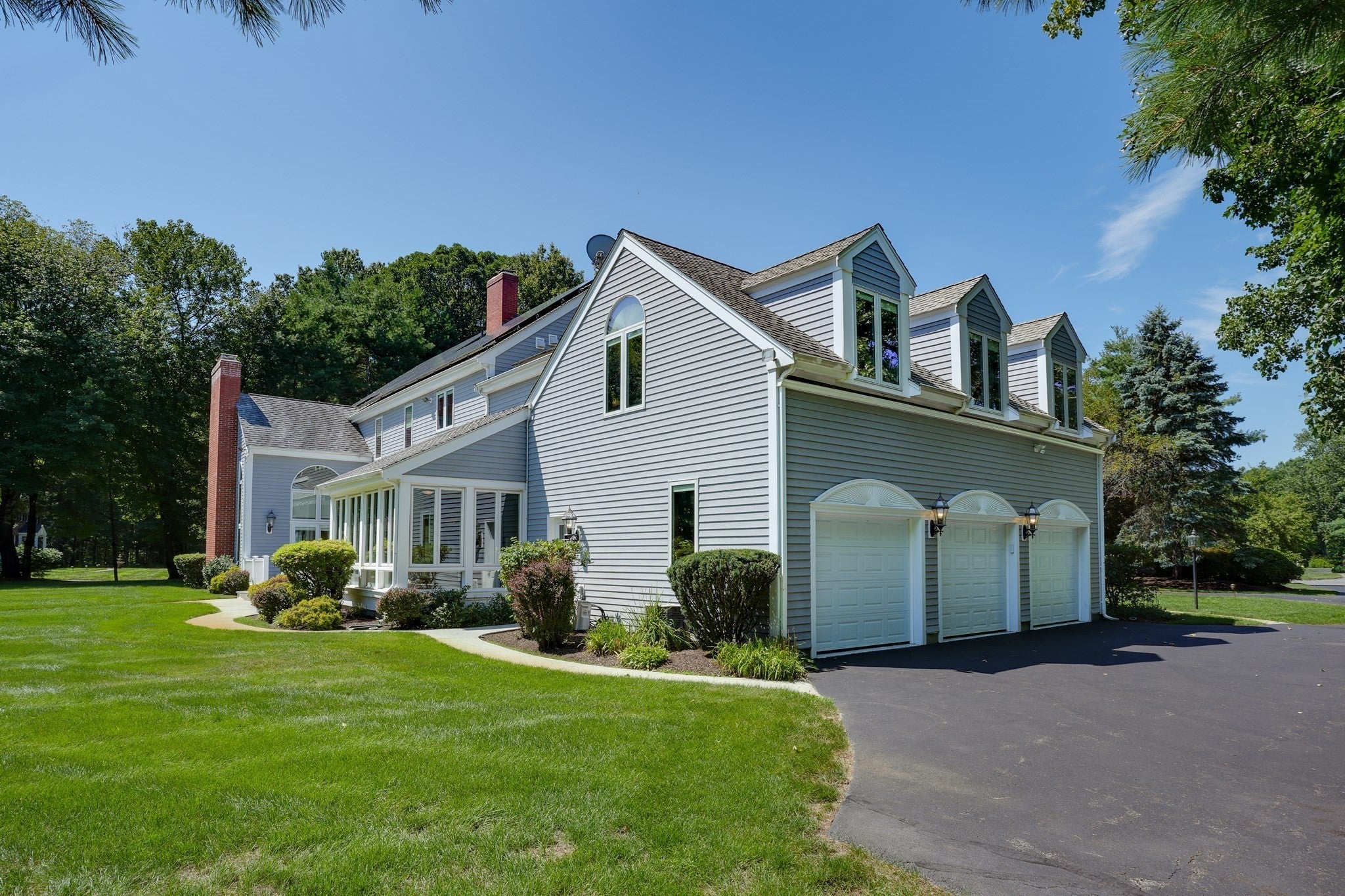373 Caterina Hts - Photo 2