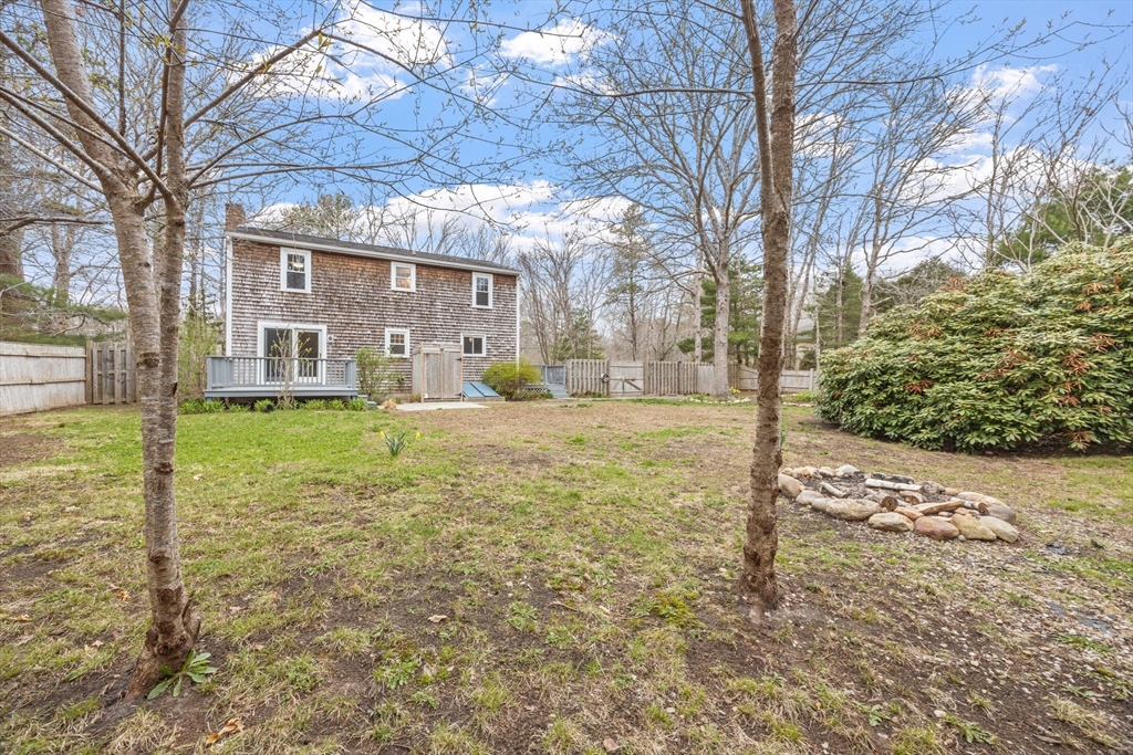 128 Quaker Meeting House Rd