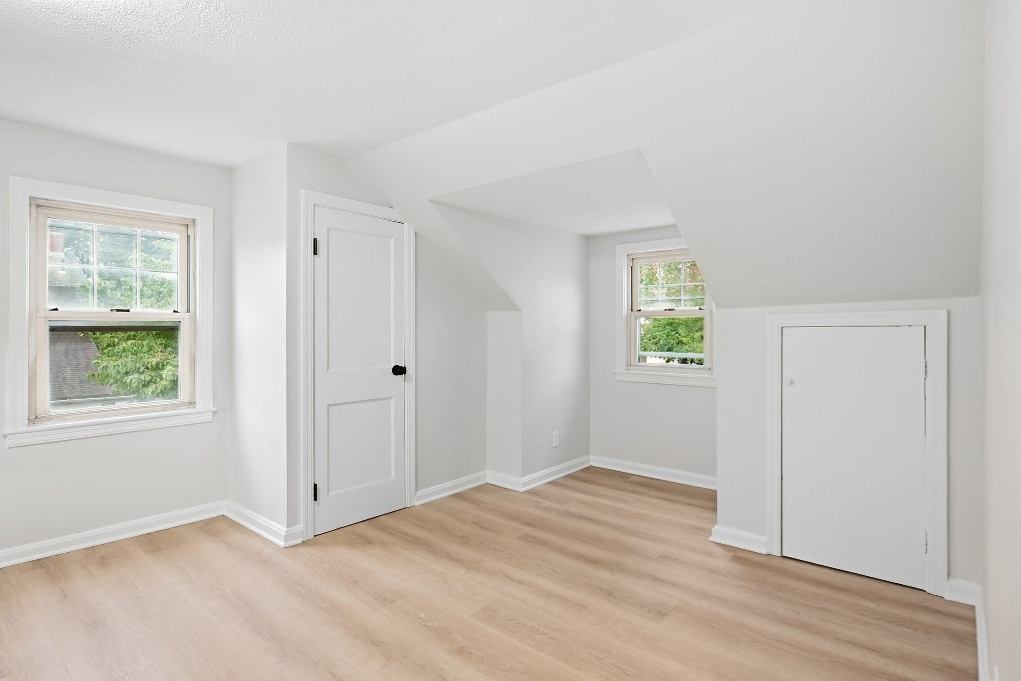48 Dana St, Springfield, MA Photo #16