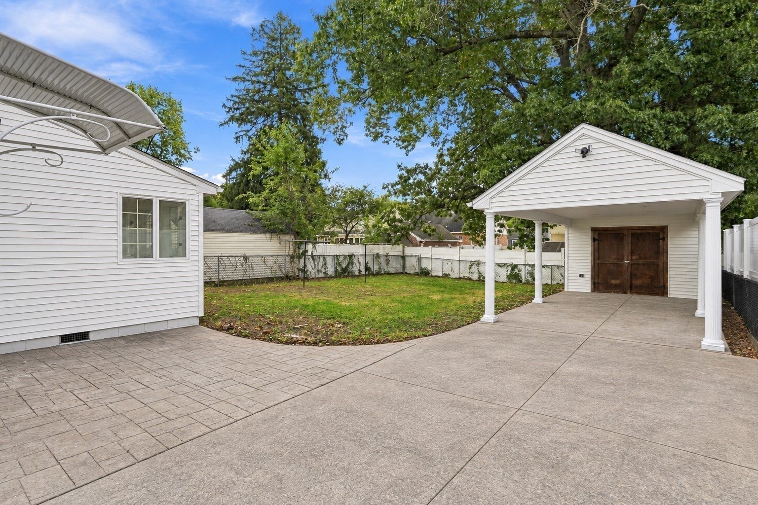 48 Dana St, Springfield, MA Photo #22
