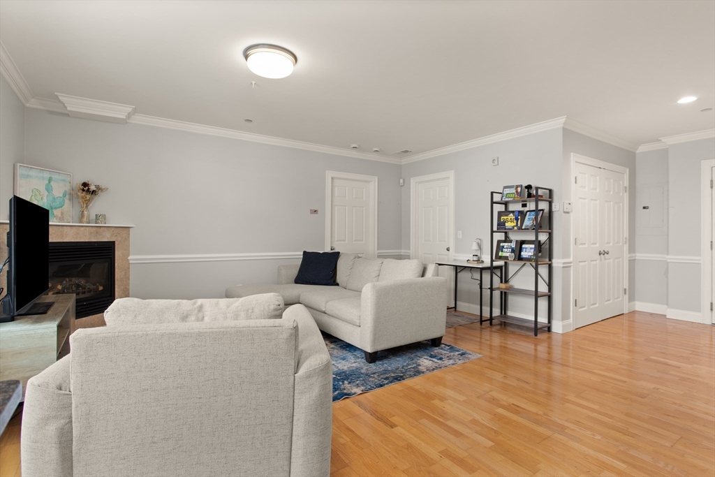 40 Hancock St 10