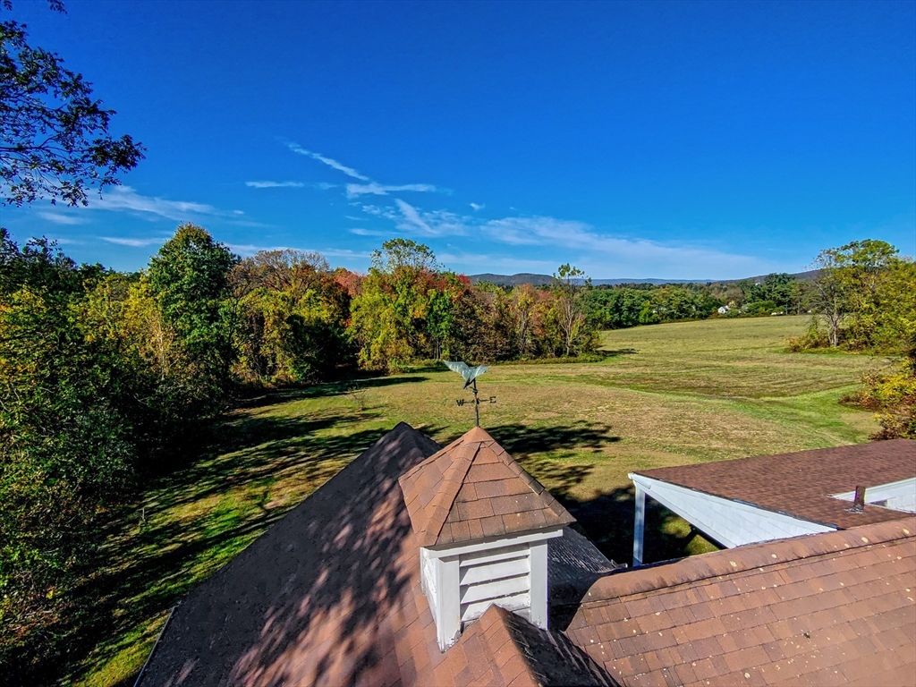 121 Cold Hill Rd
