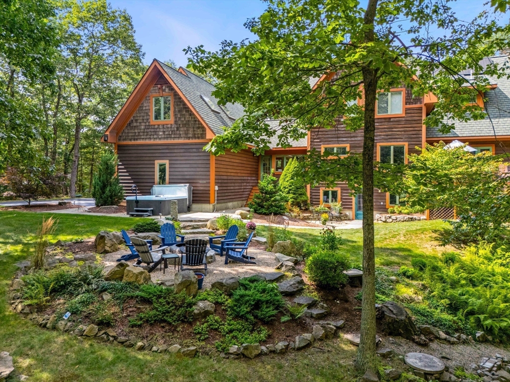 11 Oakwood Knoll Rd