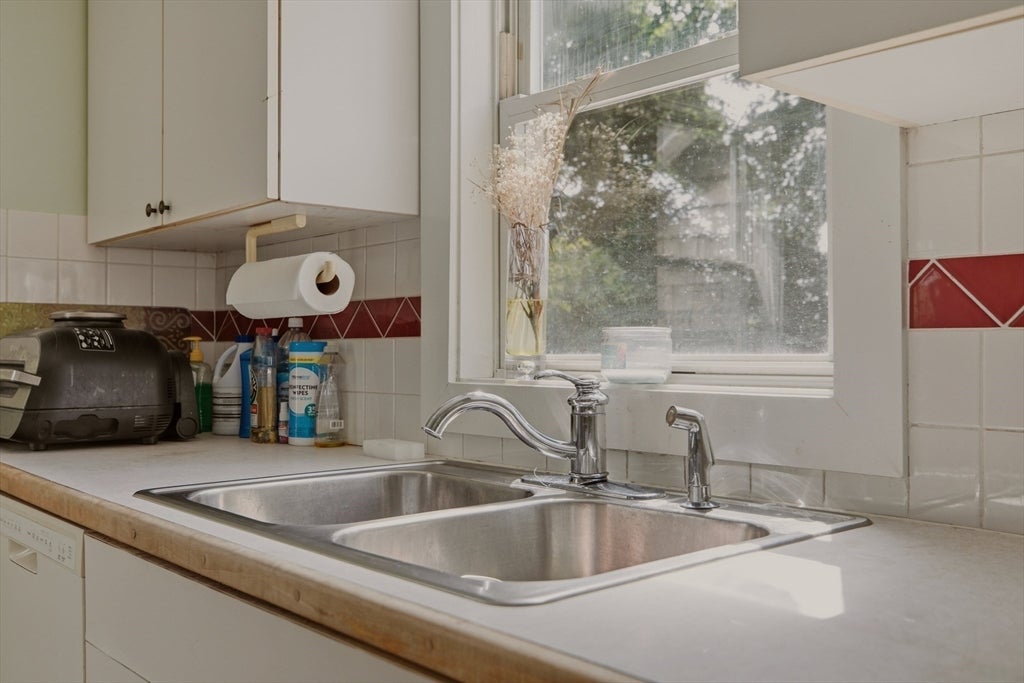 283 Montgomery St, Fall River, MA, 283 Montgomery St, Fall River, MA Photo #30
