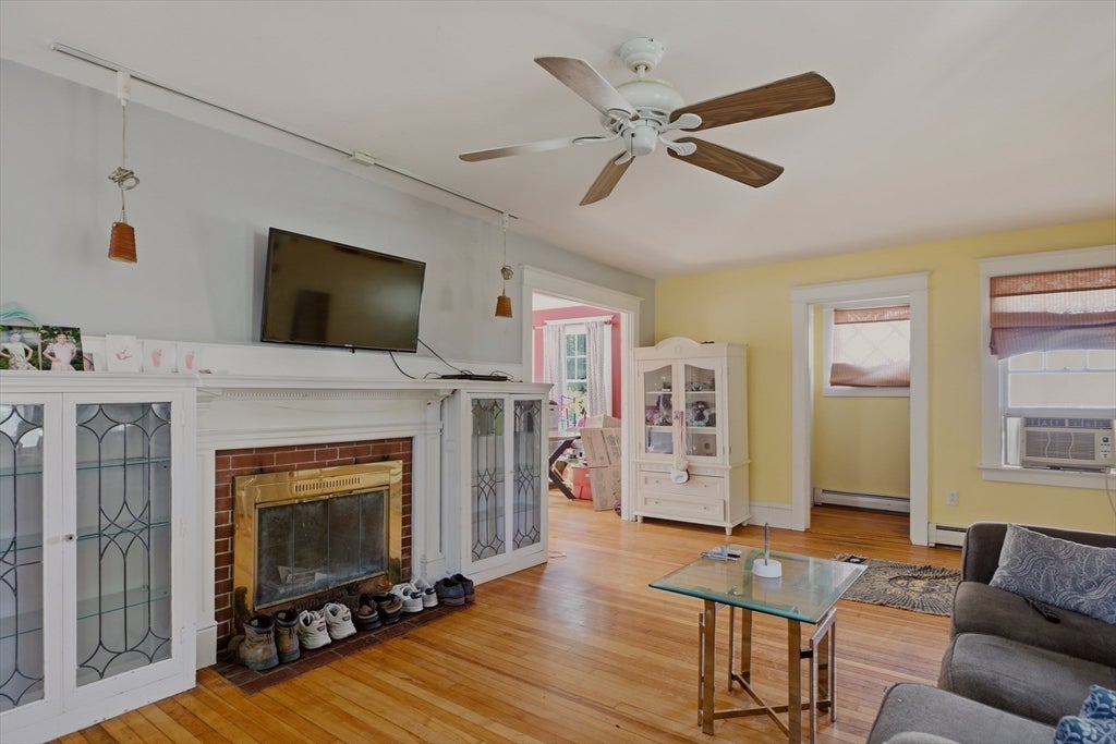 283 Montgomery St, Fall River, MA, 283 Montgomery St, Fall River, MA Photo #13