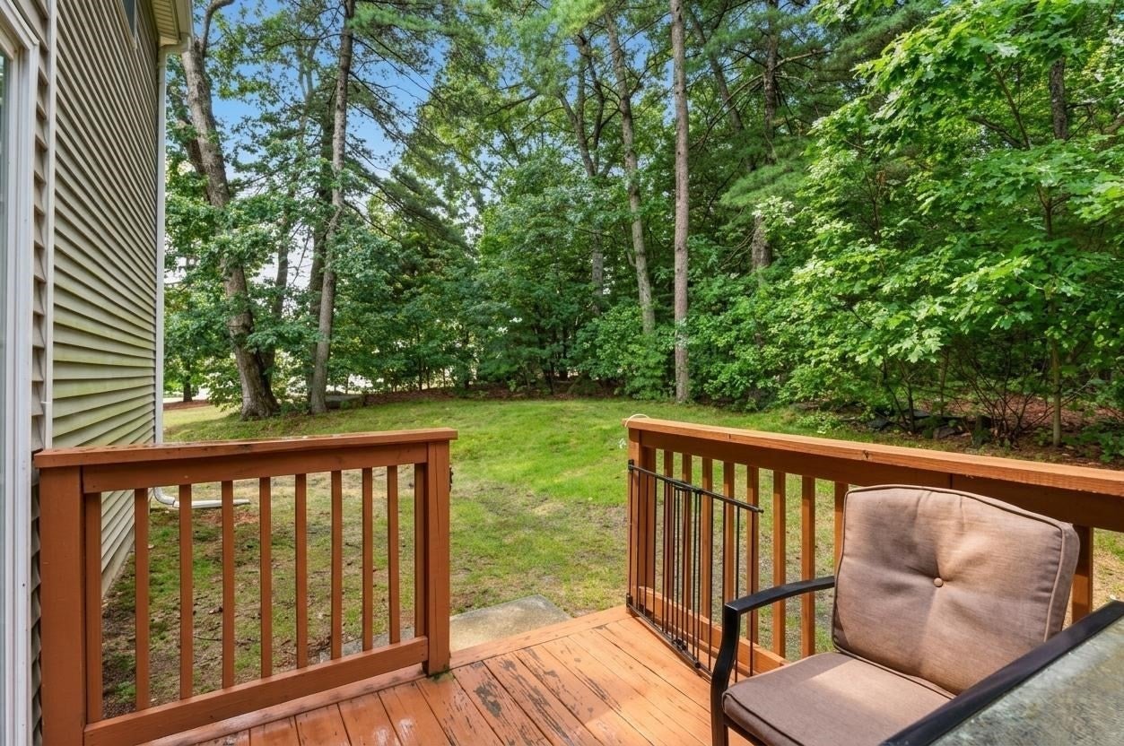 4 Oakes Circle #4, Millbury, MA Photo #32