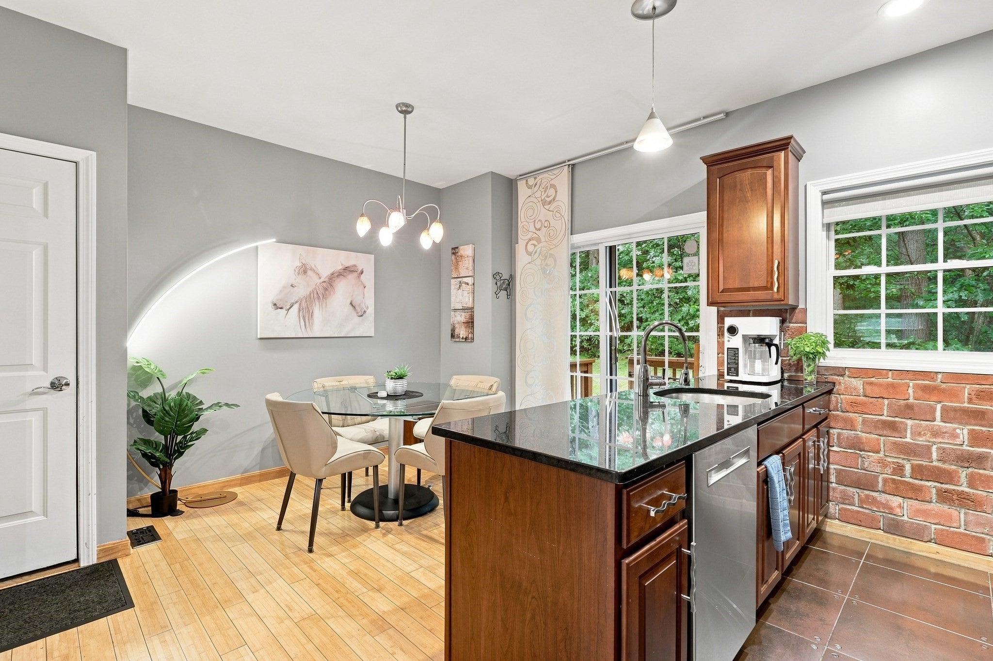 4 Oakes Circle #4, Millbury, MA Photo #14