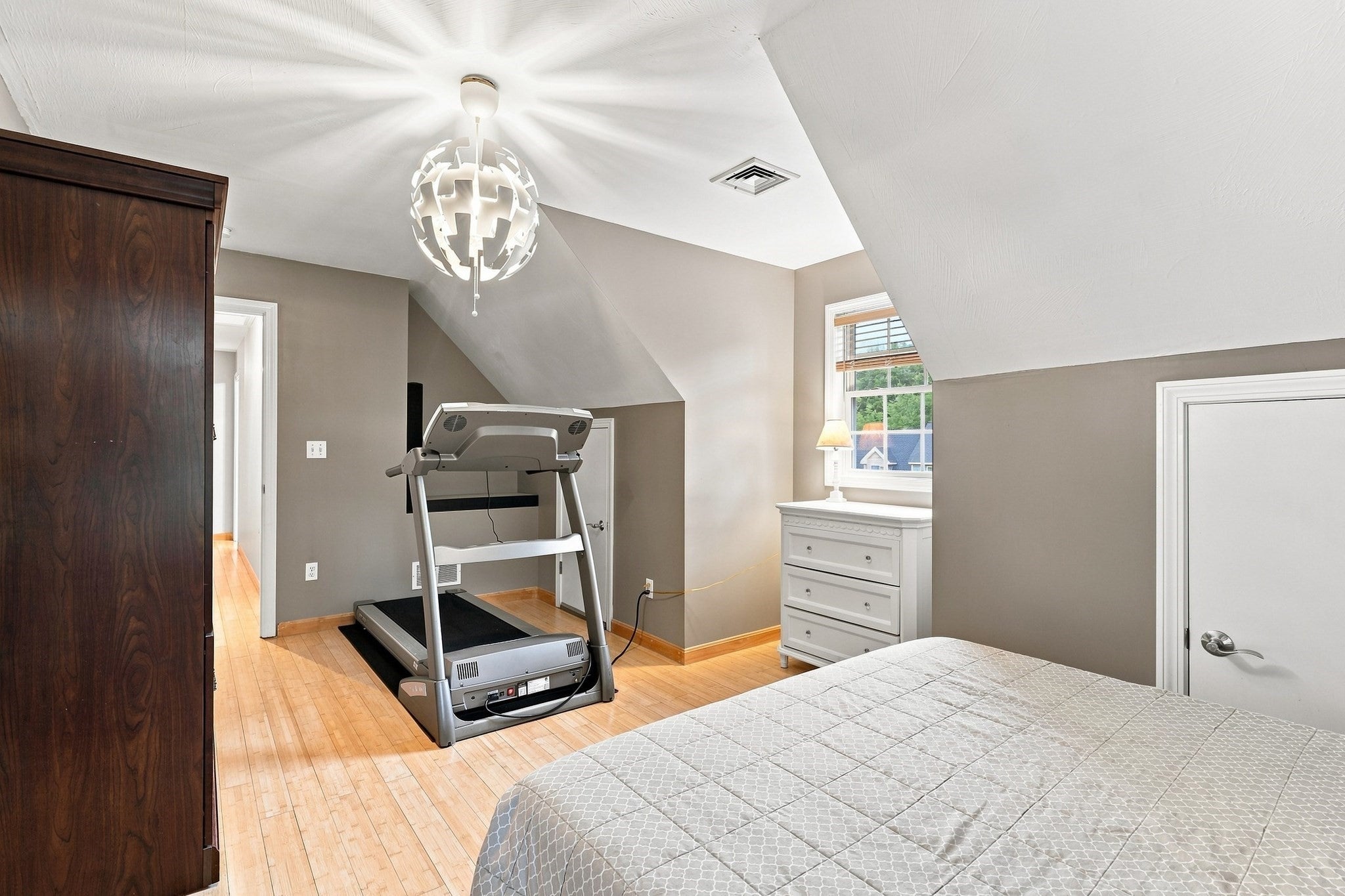 4 Oakes Circle #4, Millbury, MA Photo #25