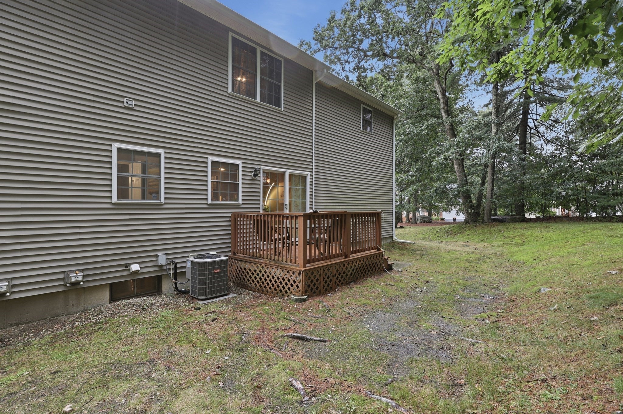 4 Oakes Circle #4, Millbury, MA Photo #31