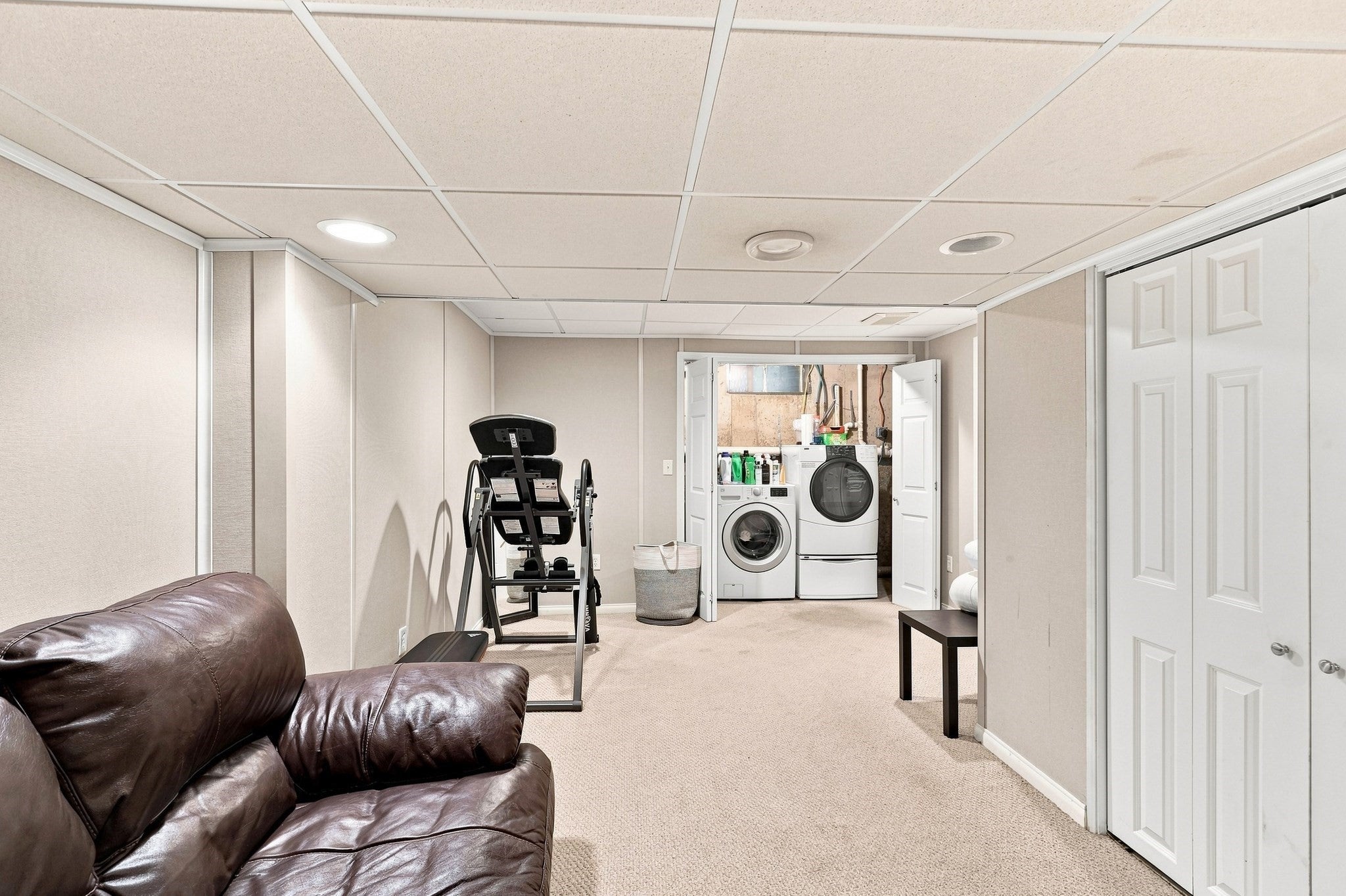 4 Oakes Circle #4, Millbury, MA Photo #17
