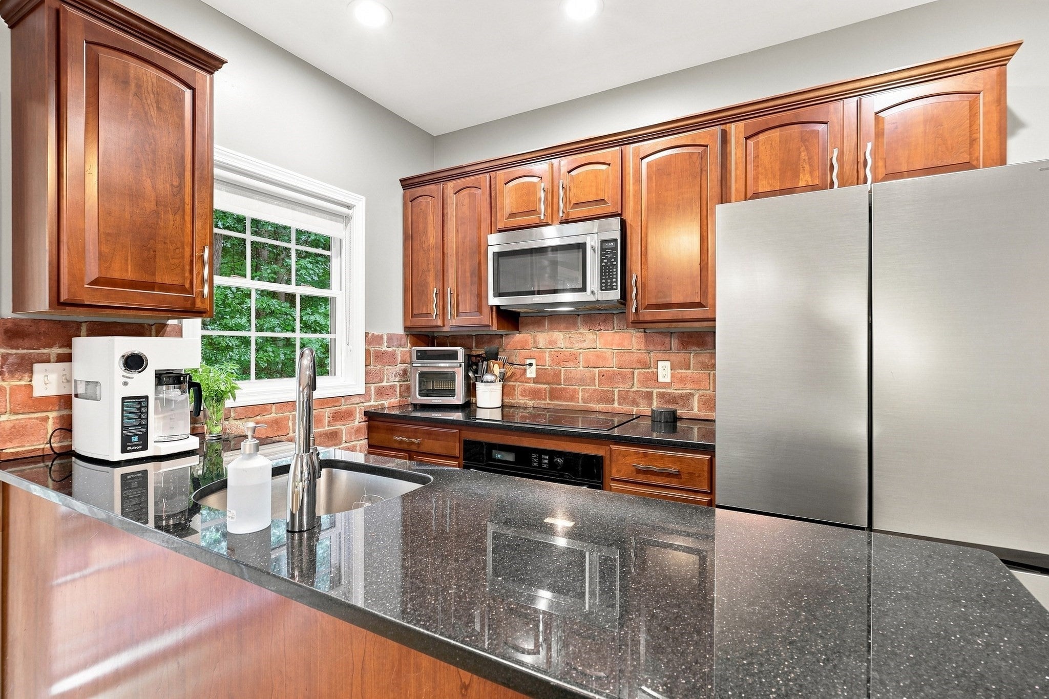 4 Oakes Circle #4, Millbury, MA Photo #12