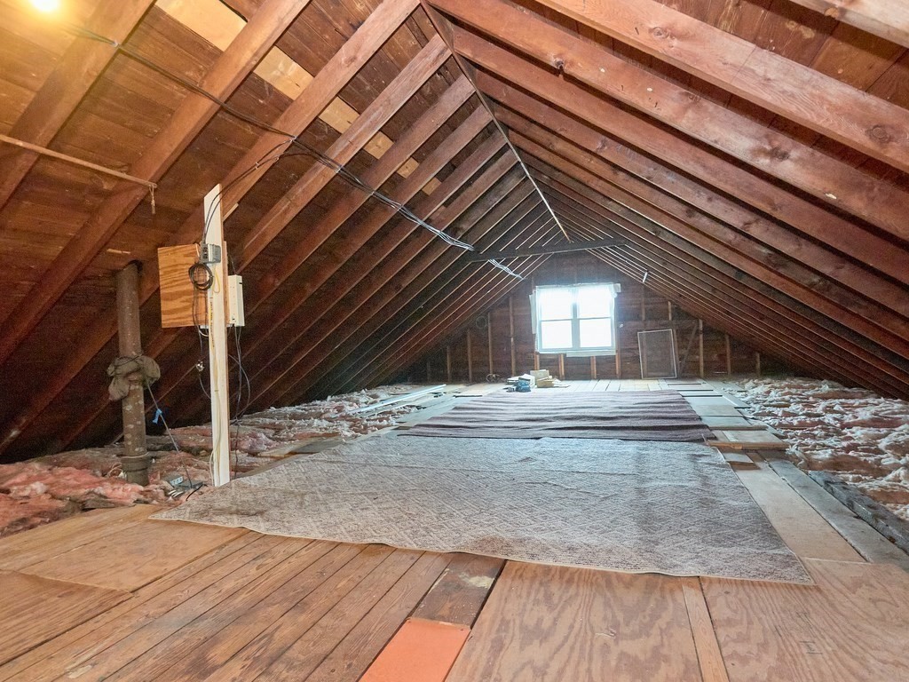 Belmont, Massachusetts 02478, United States, 3 Bedrooms Bedrooms, ,1 BathroomBathrooms,Residential,Active,100204