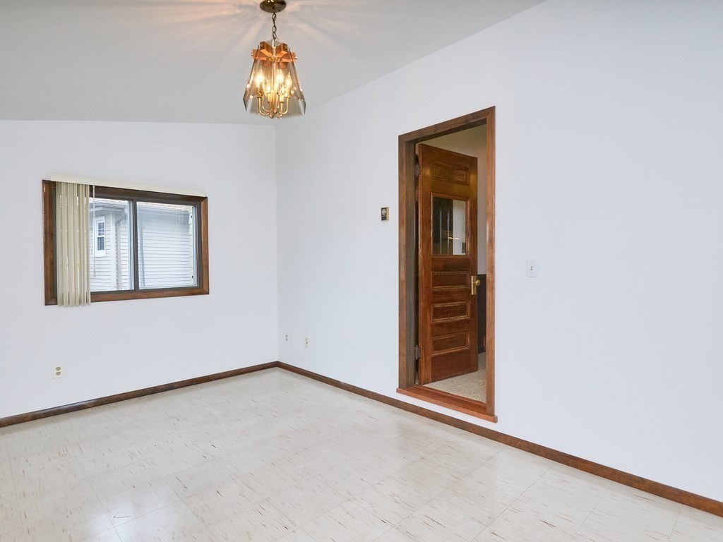 Belmont, Massachusetts 02478, United States, 3 Bedrooms Bedrooms, ,1 BathroomBathrooms,Residential,Active,100204