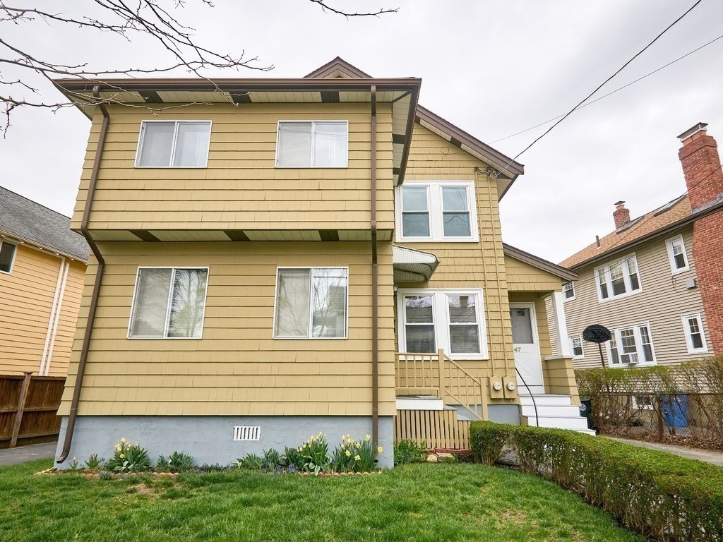 Belmont, Massachusetts 02478, United States, 3 Bedrooms Bedrooms, ,1 BathroomBathrooms,Residential,Active,100204