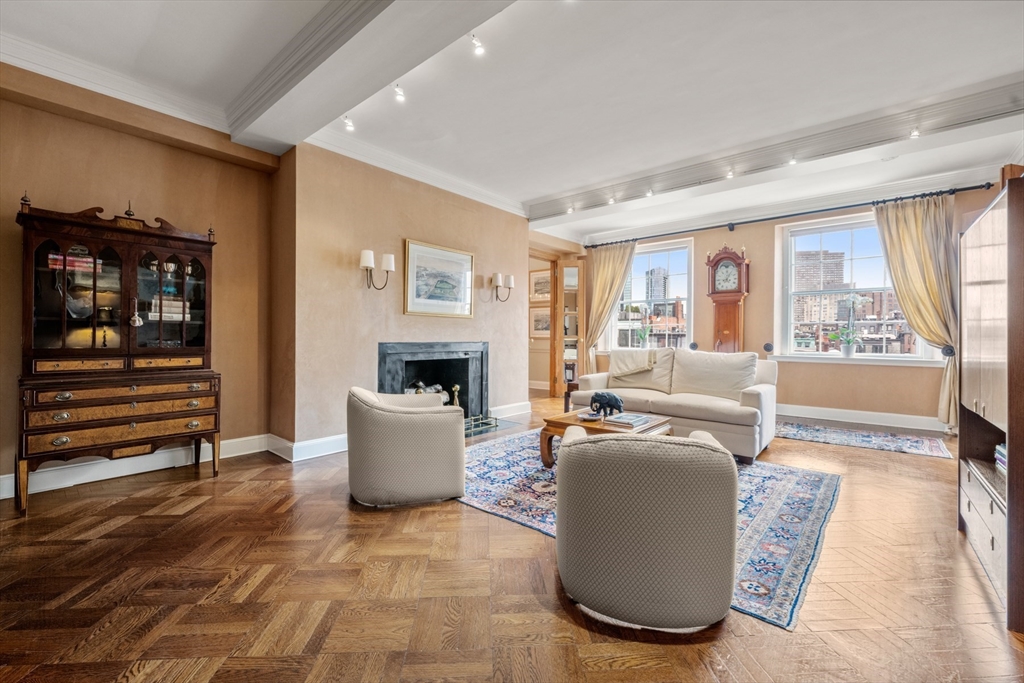 274 Beacon Street 7F