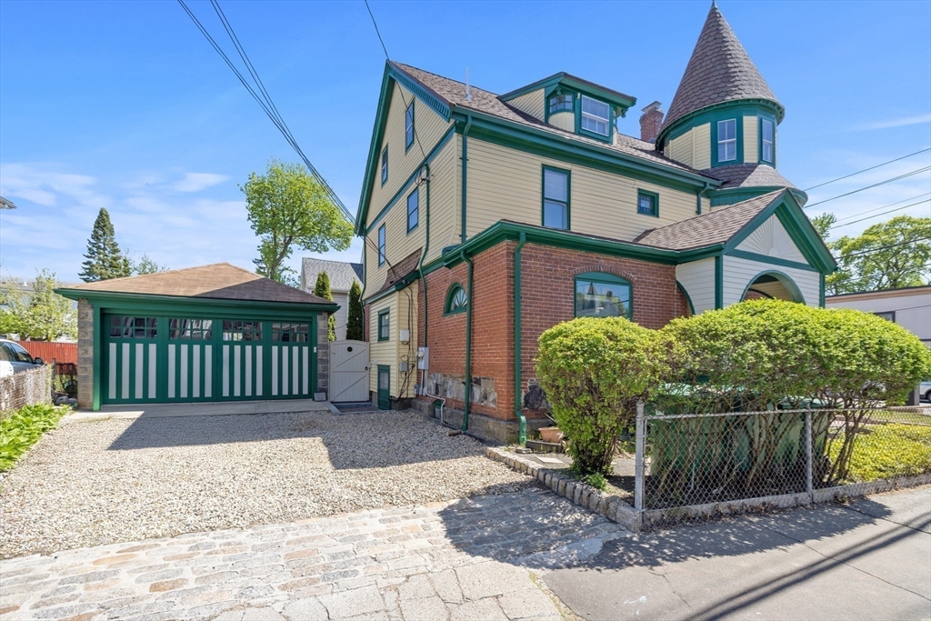 124 Boston Avenue