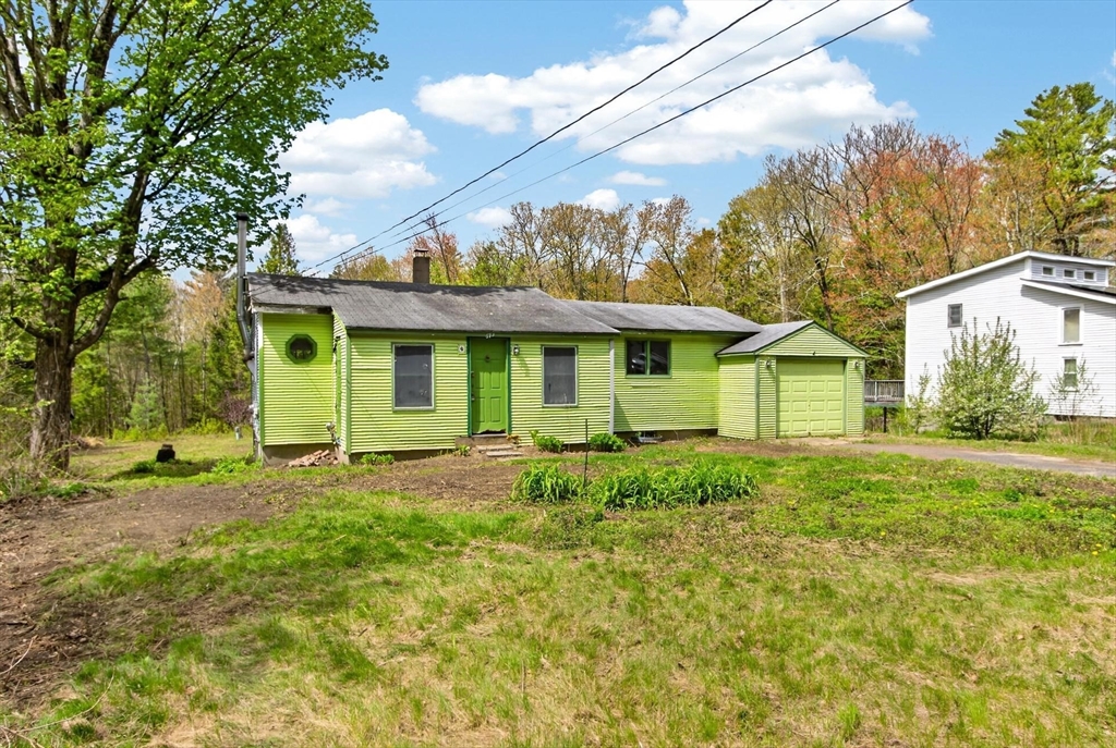 1673 Petersham Rd