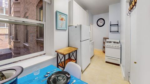 8 Garrison St 212 Boston MA 02116