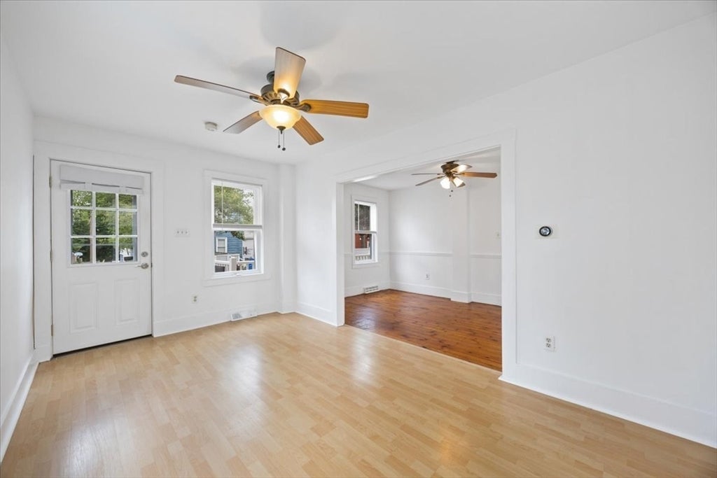 90 Middlesex St