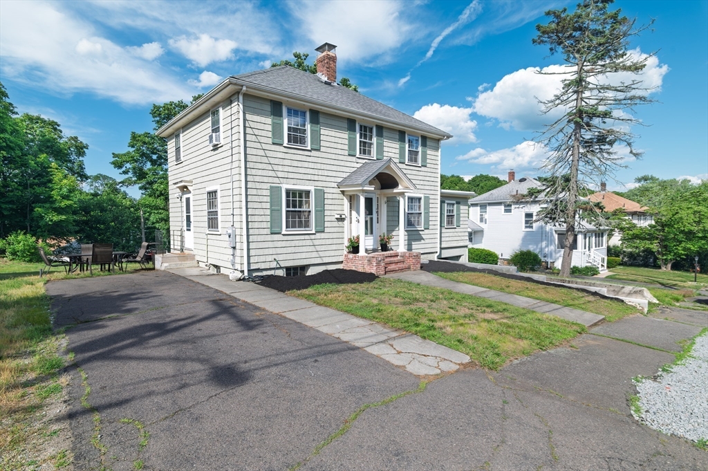 19 Riley Ave