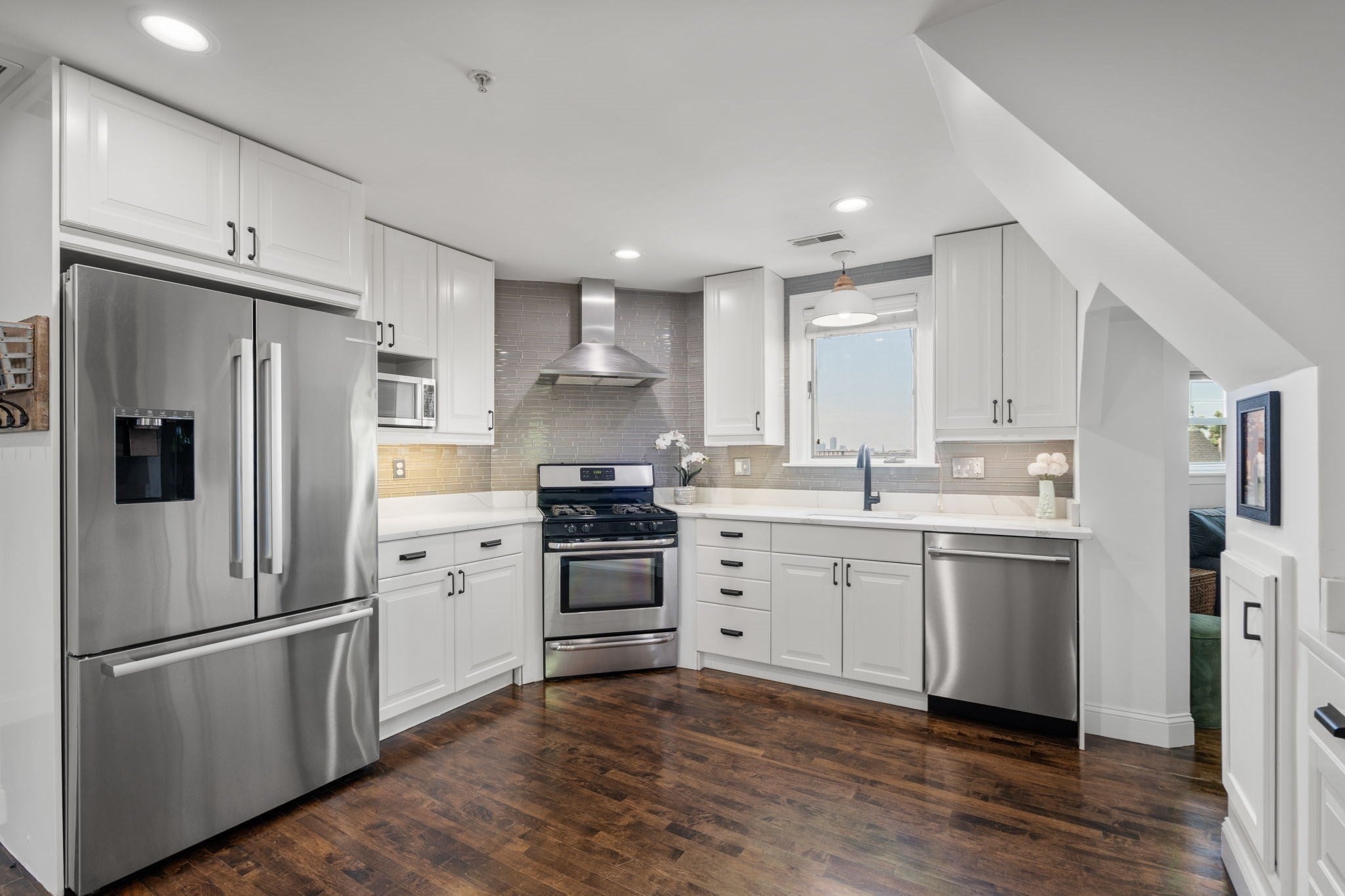 155 Franklin Ave 3