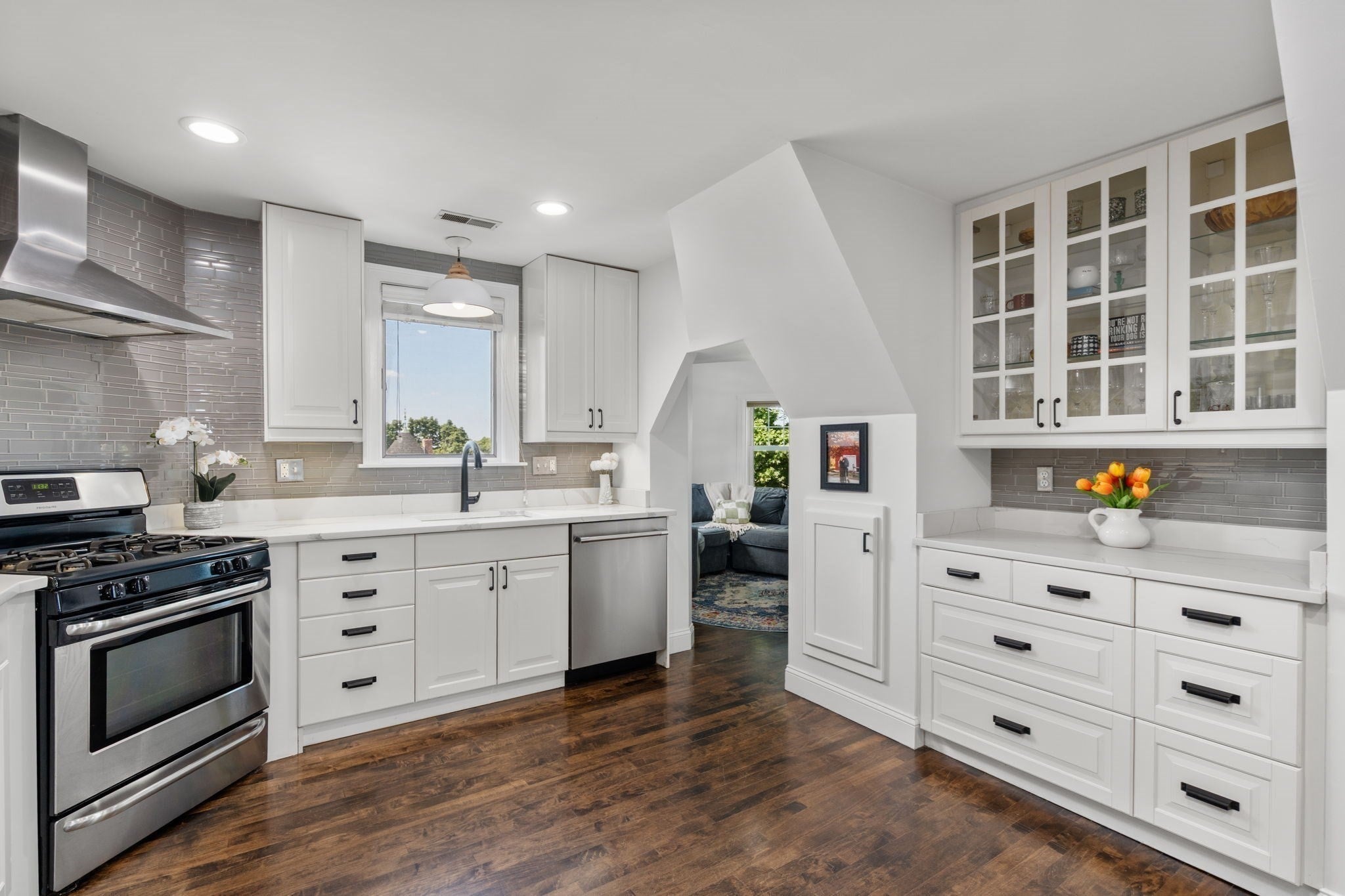 155 Franklin Ave 3