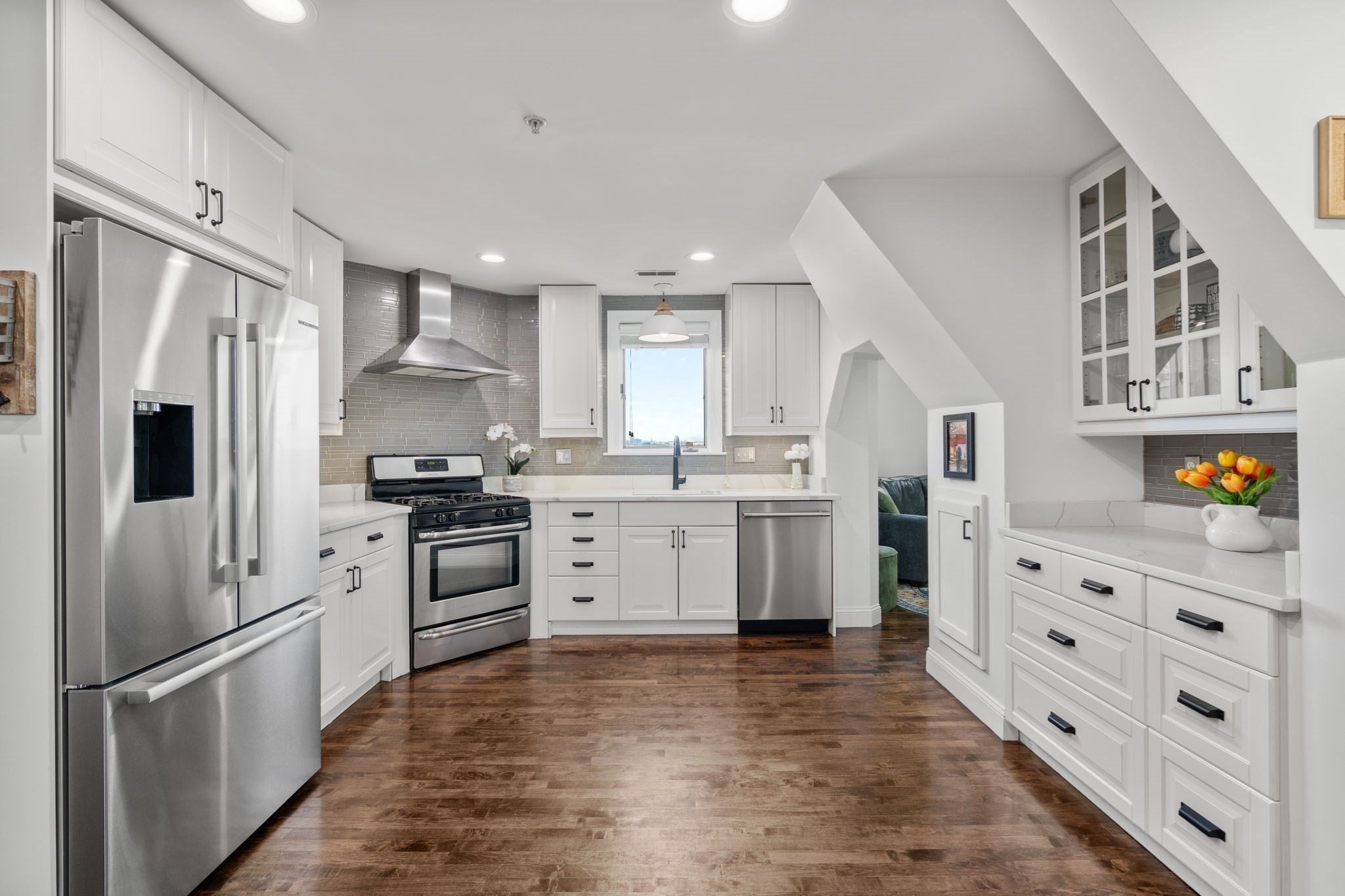 155 Franklin Ave 3