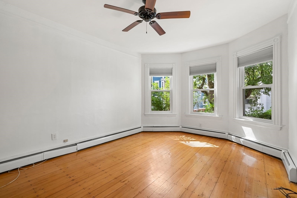 76 Carolina Ave 1