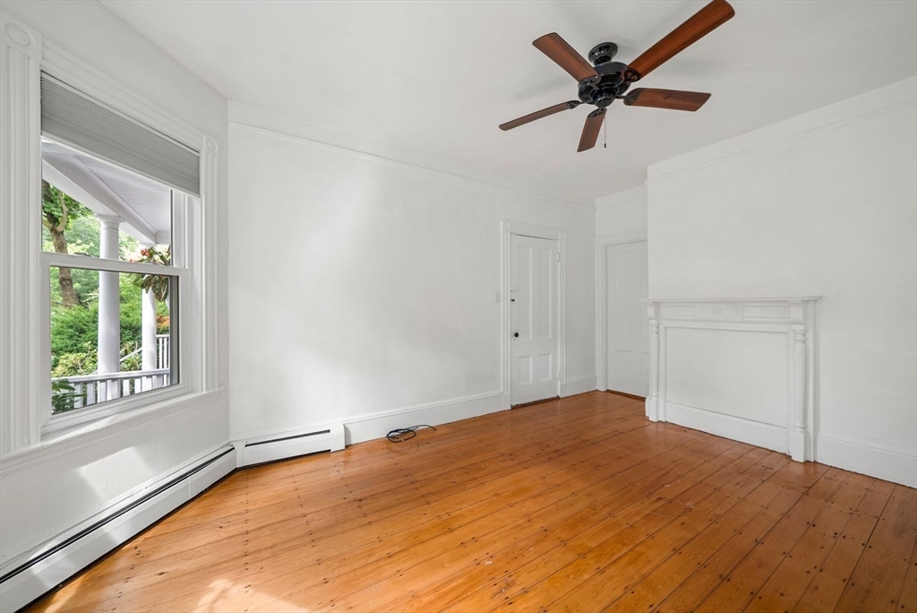 76 Carolina Ave 1