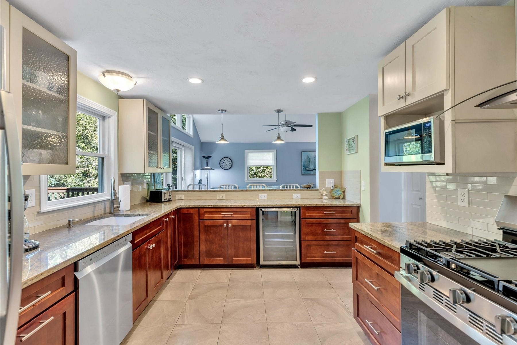 32 Birch Way, Mashpee, MA Photo #14