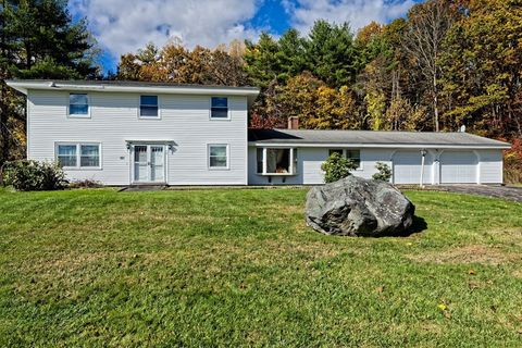 50 Juniper Ln Framingham MA 01701