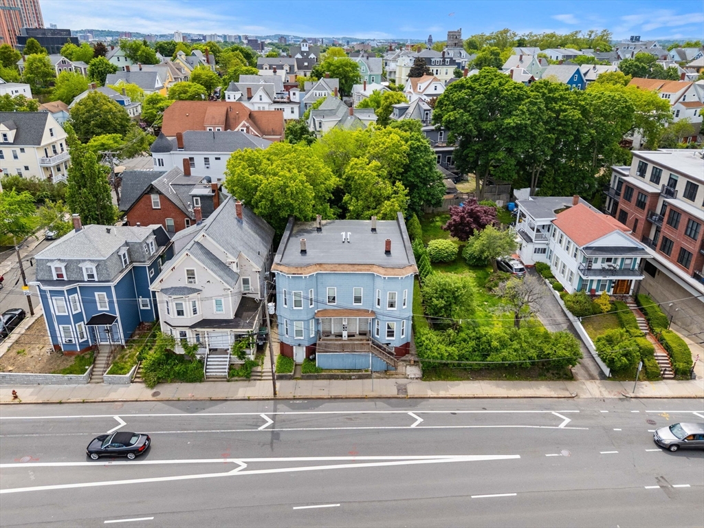 422 Mcgrath Highway