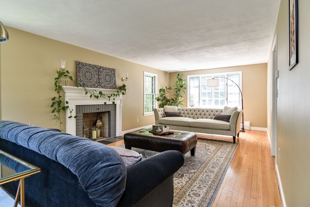 15 Juniper Lane