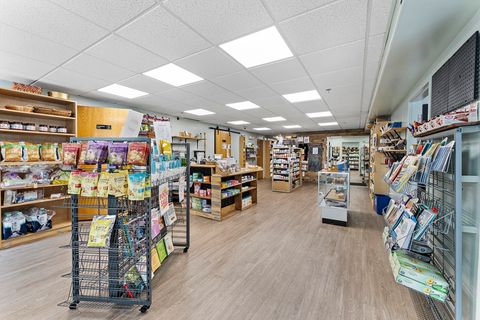 39 Pleasant St 1A Stoneham MA 02180