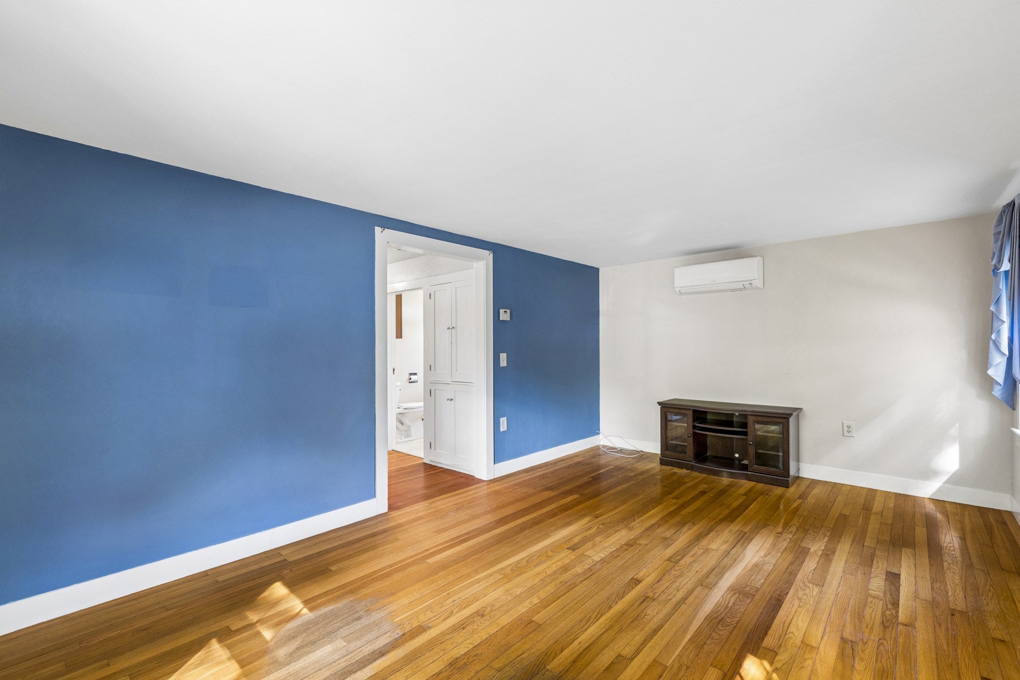 38 Loker St, Natick, MA, 38 Loker St, Natick, MA Photo #6