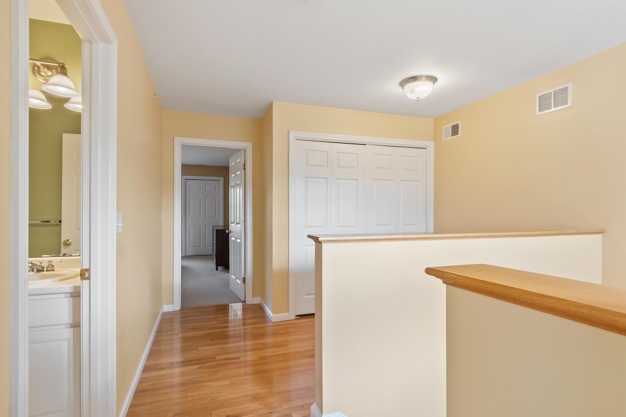 3 Robert Cir #3, Grafton, MA Photo #20