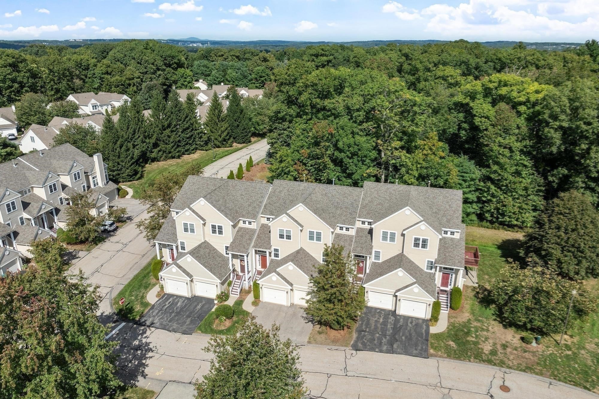3 Robert Cir #3, Grafton, MA Photo #33