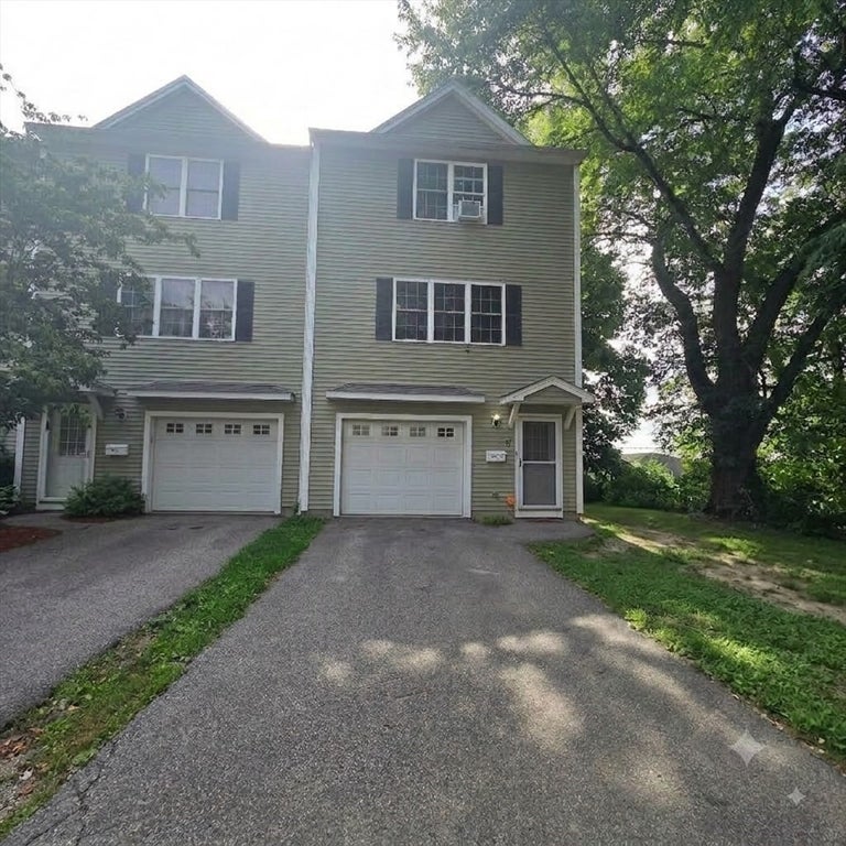 Photo of 11 Fay ST, Worcester, MA