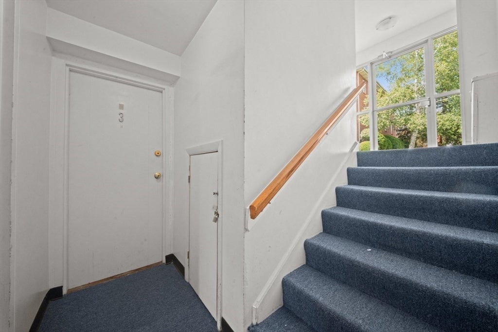 109 Warren Street 3