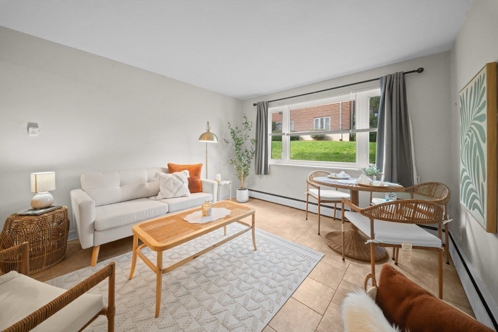 109 Warren Street #3, Watertown, MA, 109 Warren Street #3, Watertown, MA Photo #6
