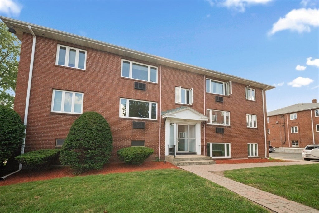 109 Warren Street #3, Watertown, MA, 109 Warren Street #3, Watertown, MA Photo #28