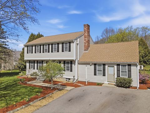 Photo of 230 Evelina Drive, Marlborough, MA 01752 (MLS # 73510500)