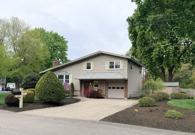 12 Barbara Rd