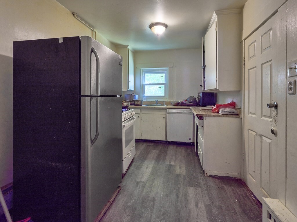 5 Jay St