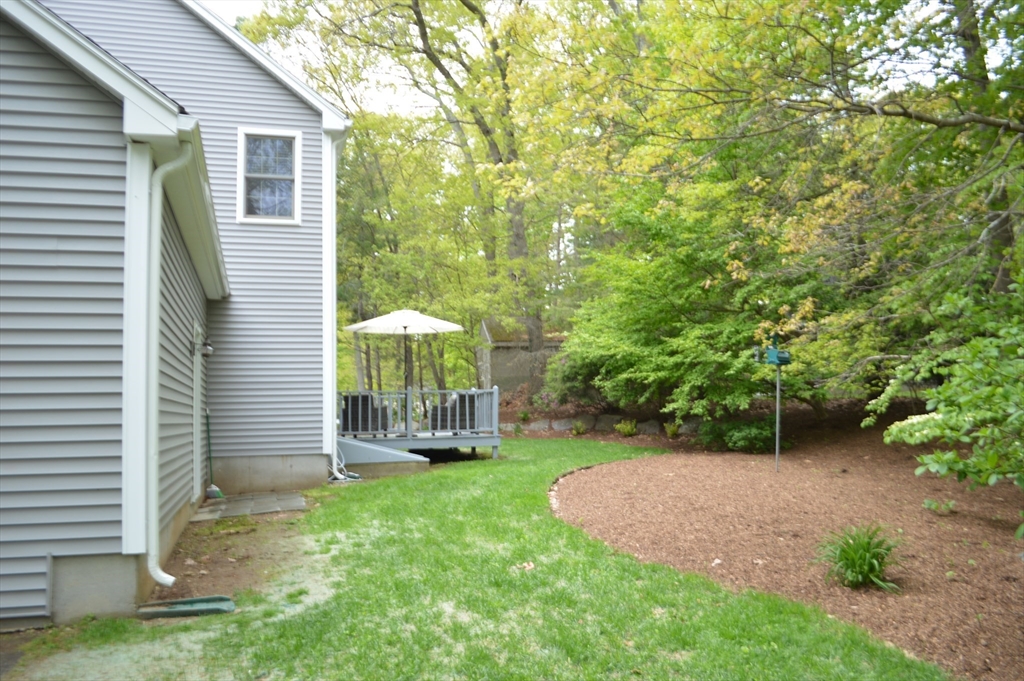 25 Old Wood Road