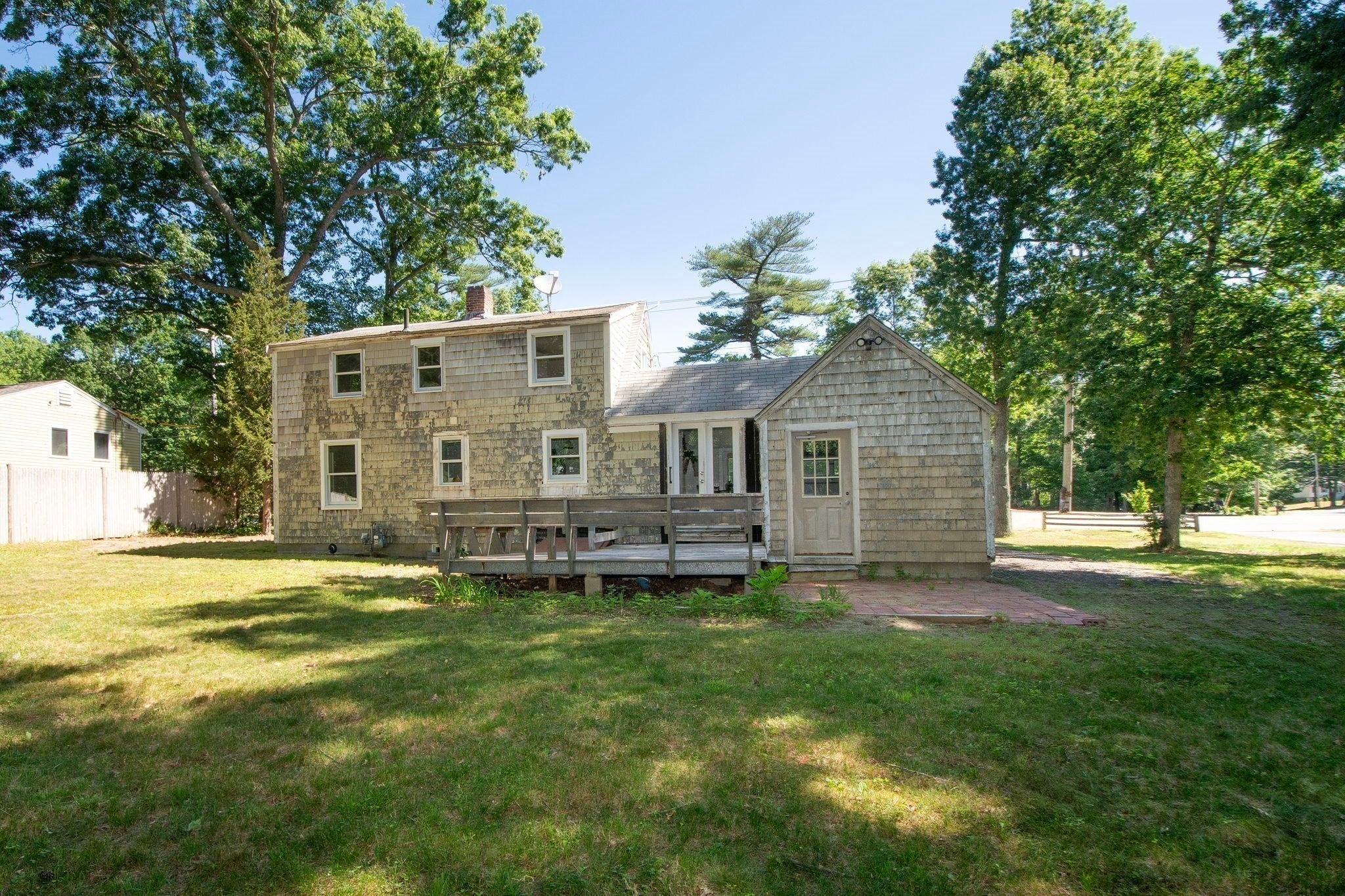 399 Plain Street
