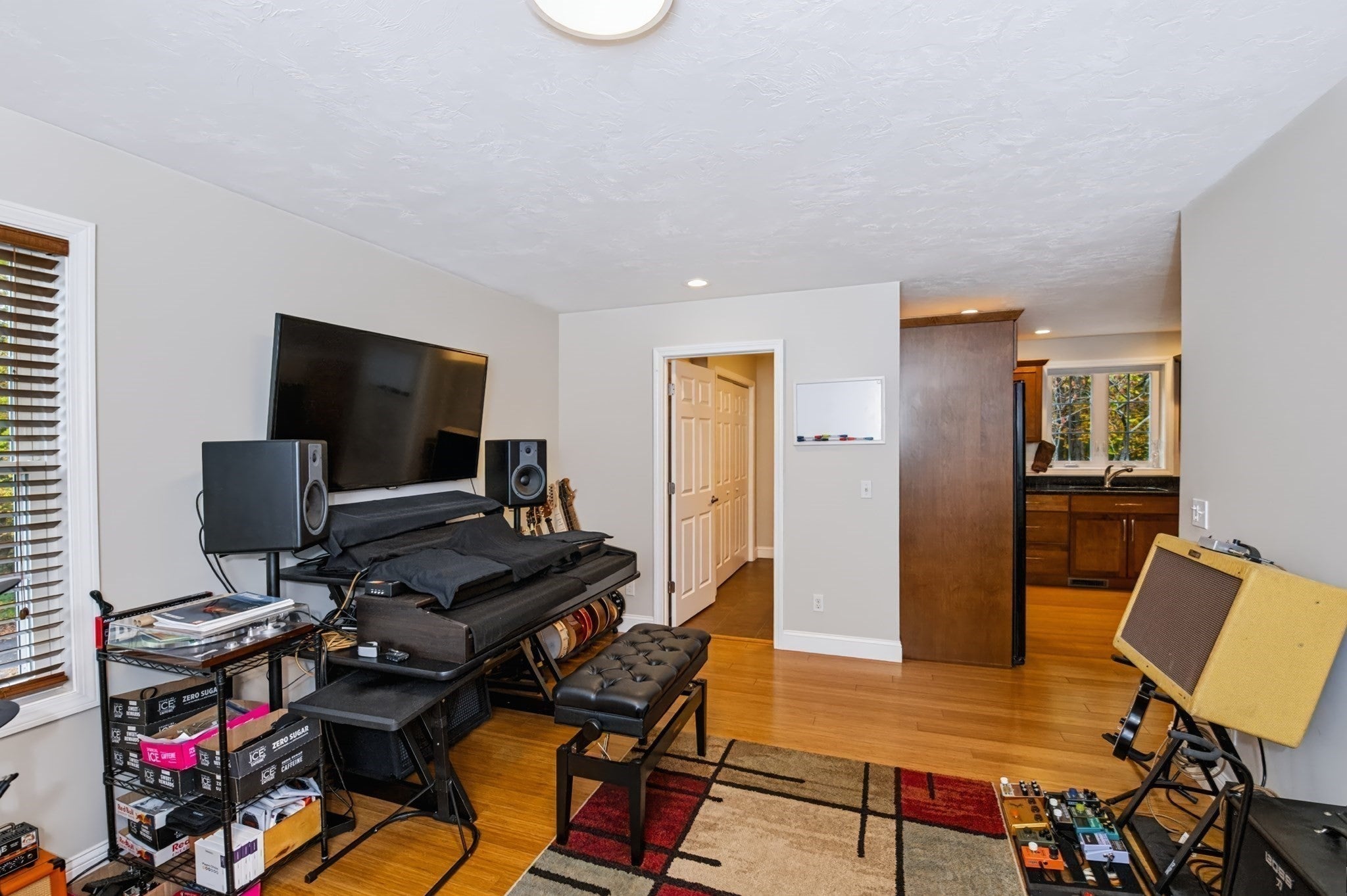 54 Lower Gore Road, Webster, MA, 54 Lower Gore Road, Webster, MA Photo #13