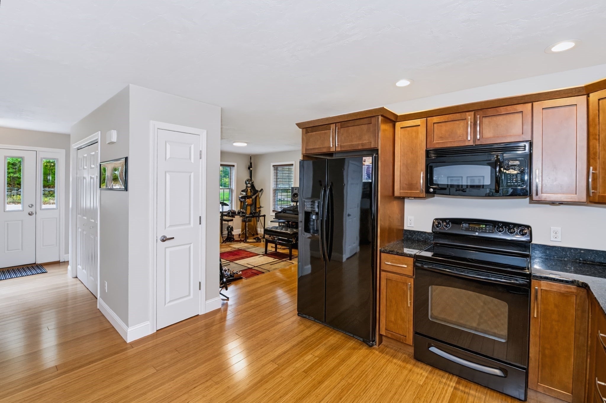 54 Lower Gore Road, Webster, MA, 54 Lower Gore Road, Webster, MA Photo #11