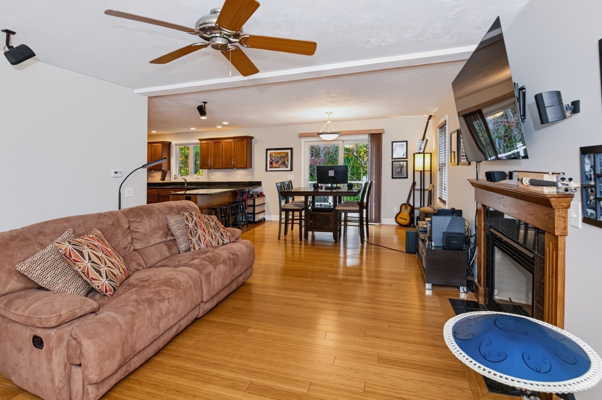 54 Lower Gore Road, Webster, MA, 54 Lower Gore Road, Webster, MA Photo #6