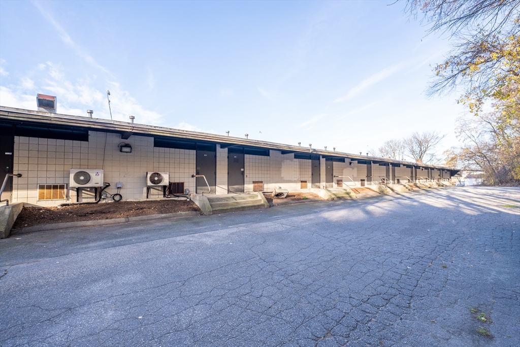 Springfield, Massachusetts 01105, United States, ,Commercial,Active,30509